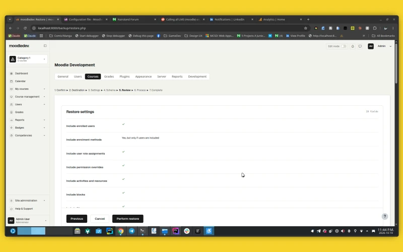 Retani: Moodle 5.3 theme screenshot